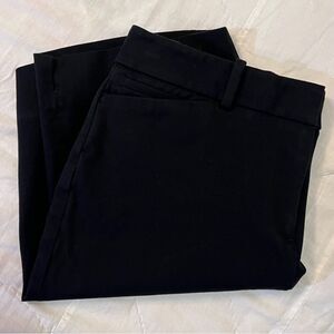White House Black Market Formal Bermuda Shorts Women's Size 6